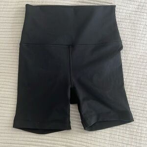WORN ONCE! Outdoor Voices Bike Shorts - Small
